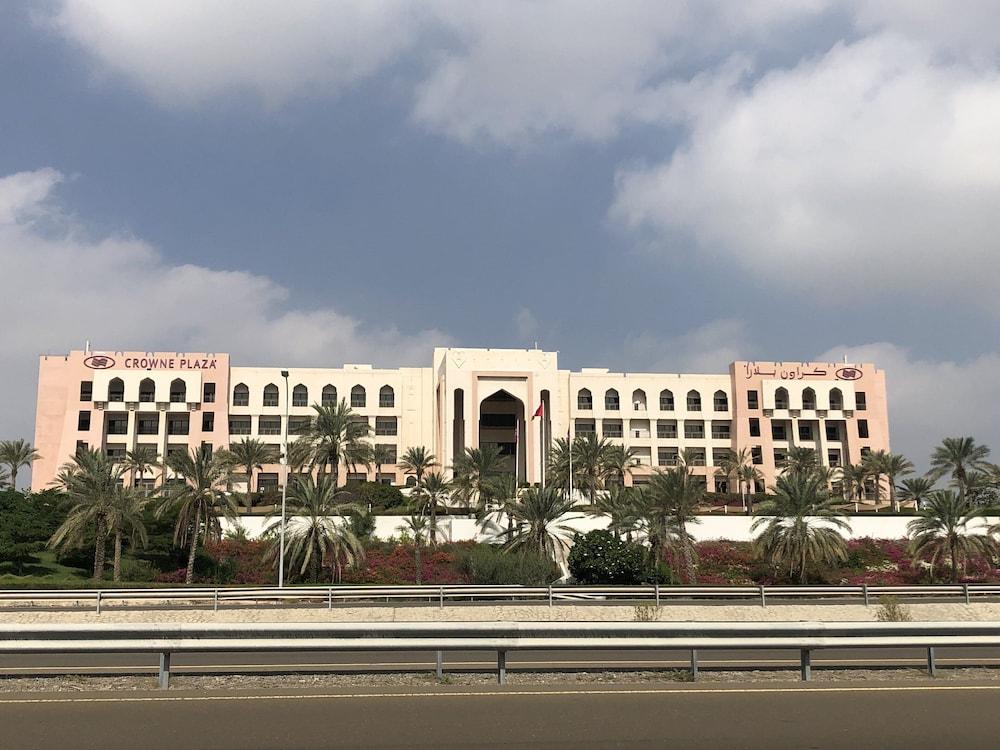 Crowne Plaza Sohar, an IHG Hotel - Exterior