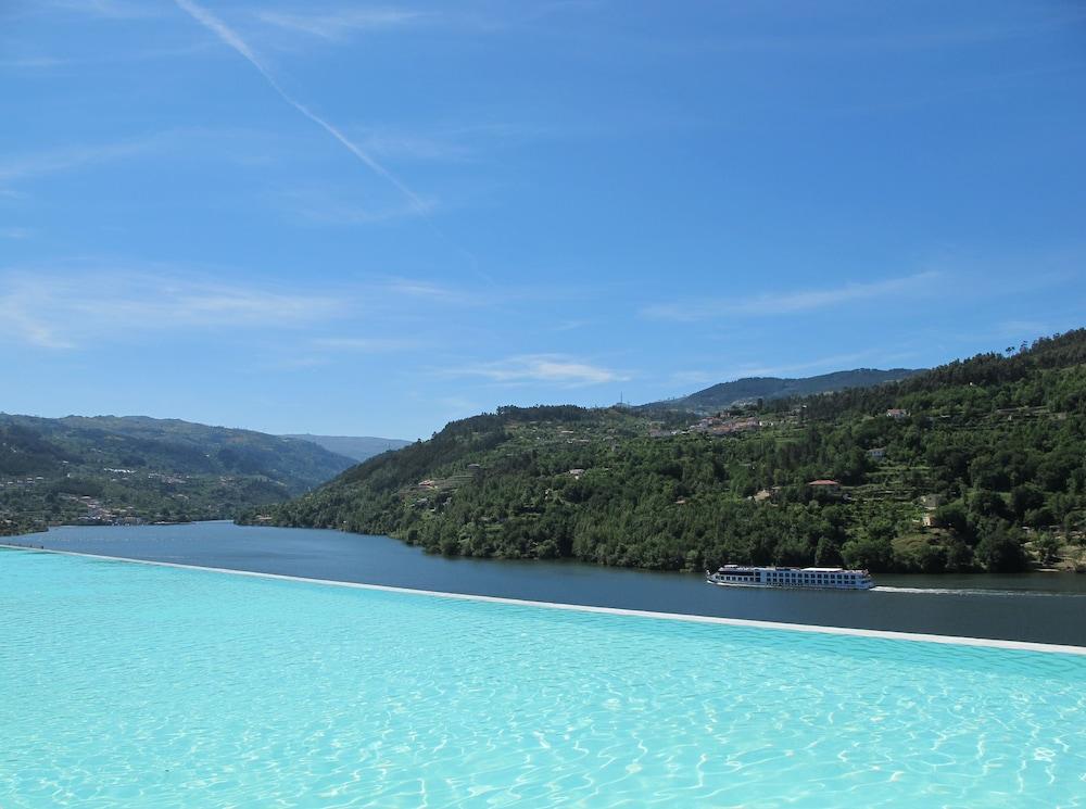 Douro Royal Valley Hotel & SPA - Infinity Pool