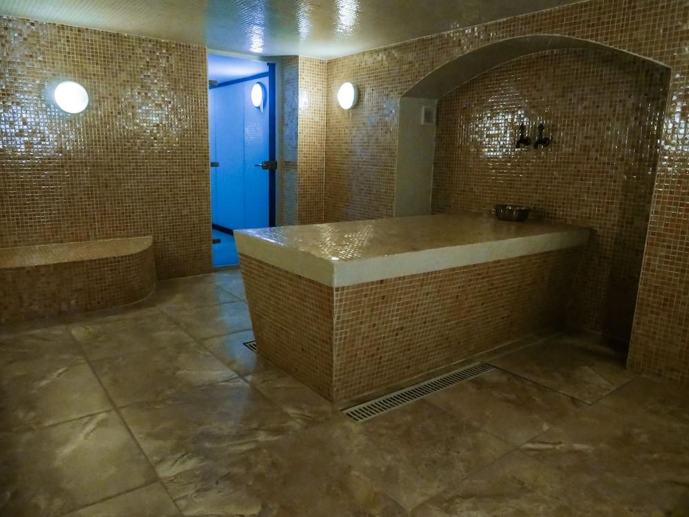 Dubai International Hotel - Turkish Bath
