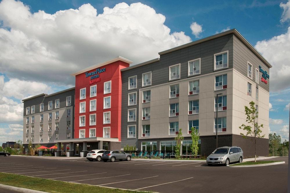TownePlace Suites by Marriott Ottawa Kanata - Exterior