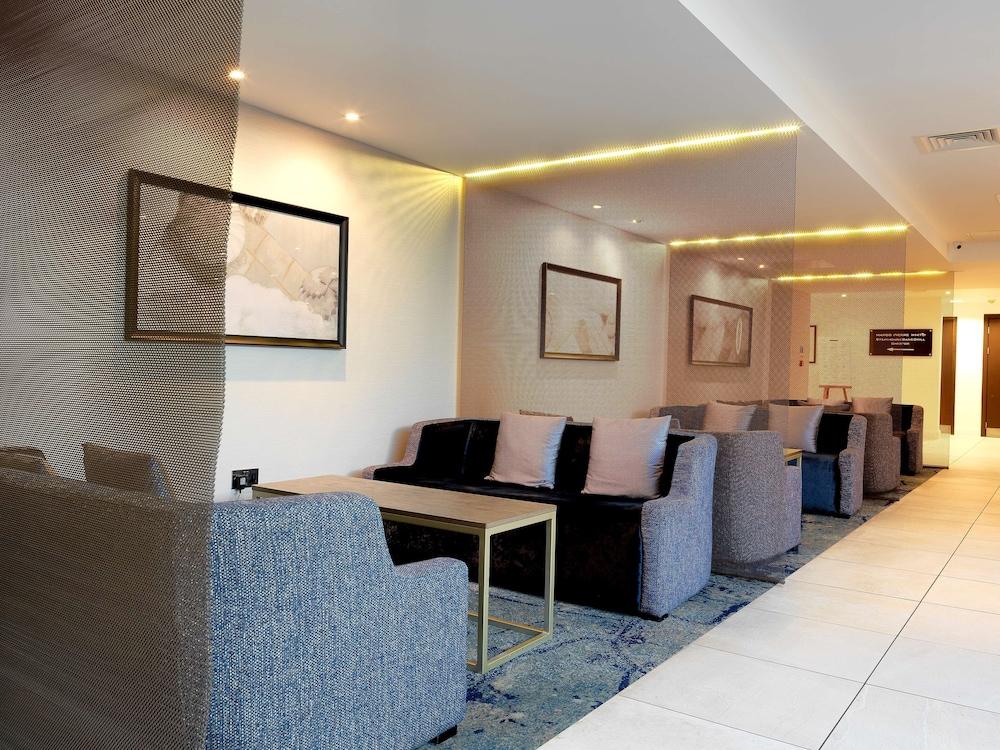 DoubleTree by Hilton Hotel and Spa Chester - Lobby