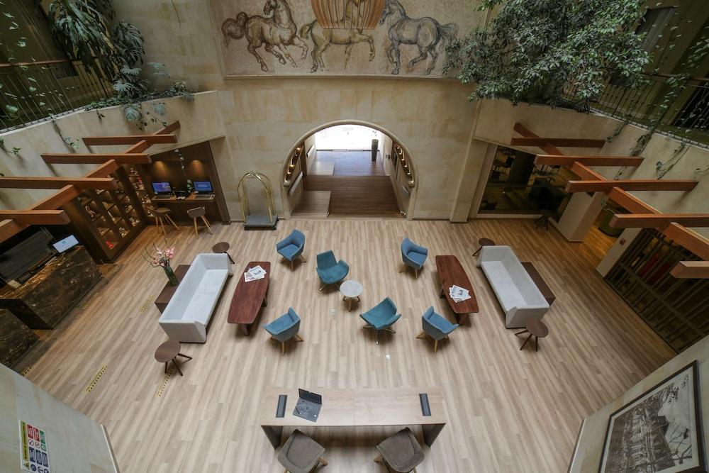 Embassy Suites by Hilton Bogota - Rosales - Lobby