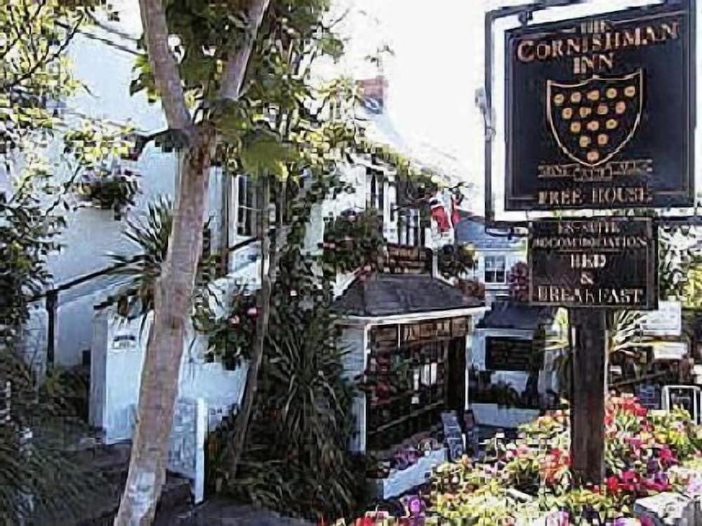 The Cornishman Inn - Exterior
