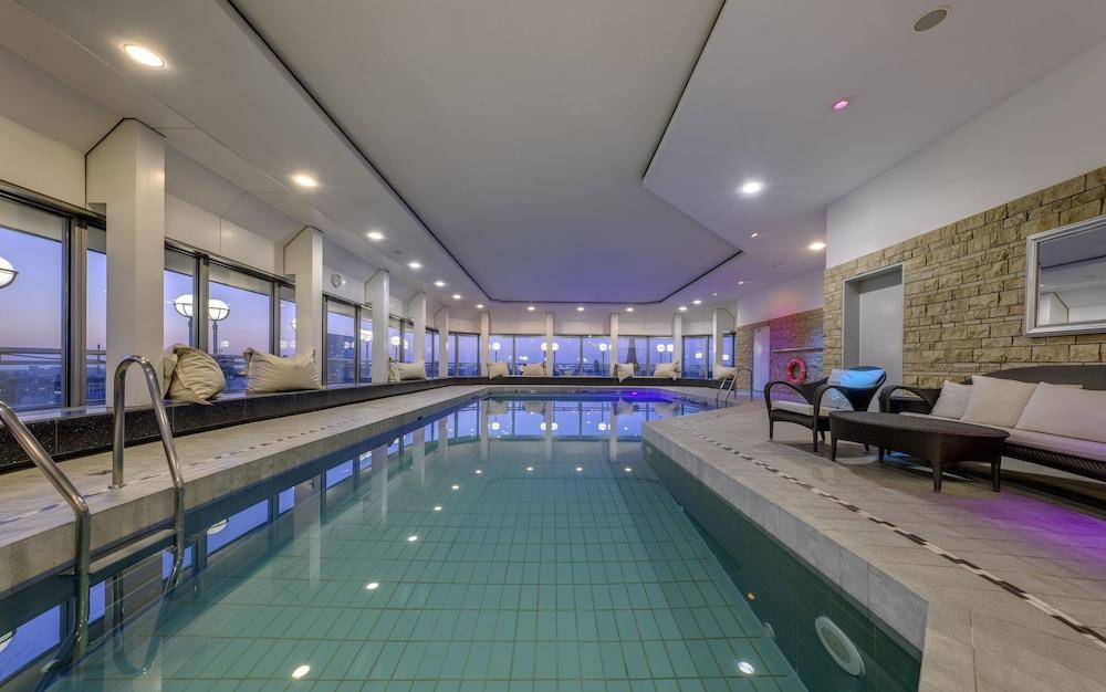 فندق كلايتون هوتل دوسلدورف سيتي سنتر - Indoor Pool