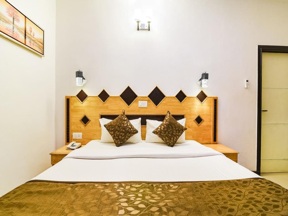 Mangrove Resorts - Room