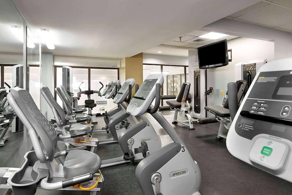 Wyndham Edmonton Hotel and Conference Centre - Fitness Facility