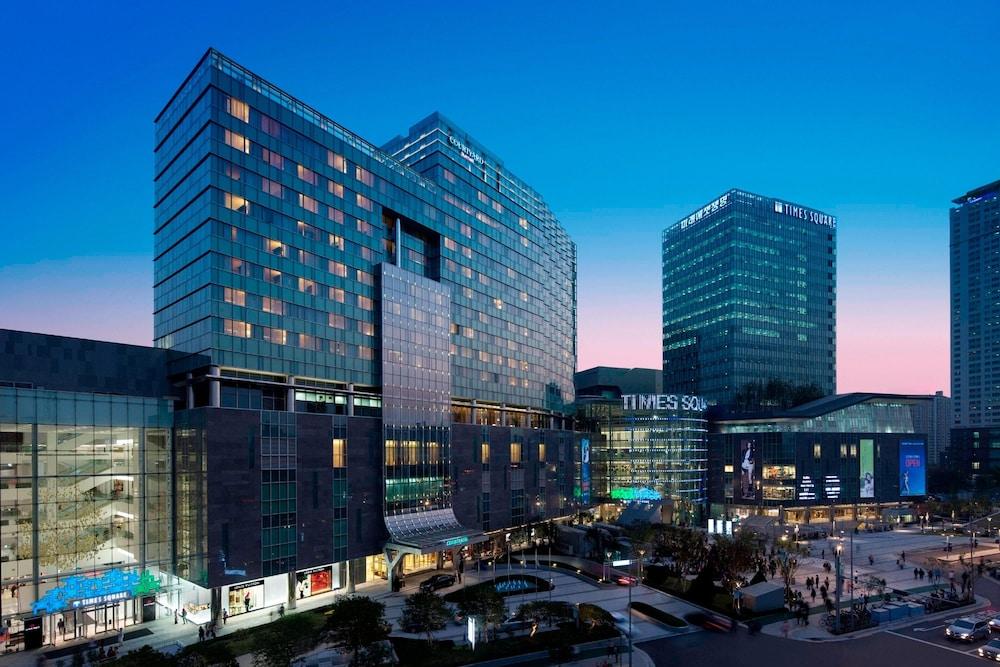 Courtyard by Marriott Seoul Times Square - Featured Image