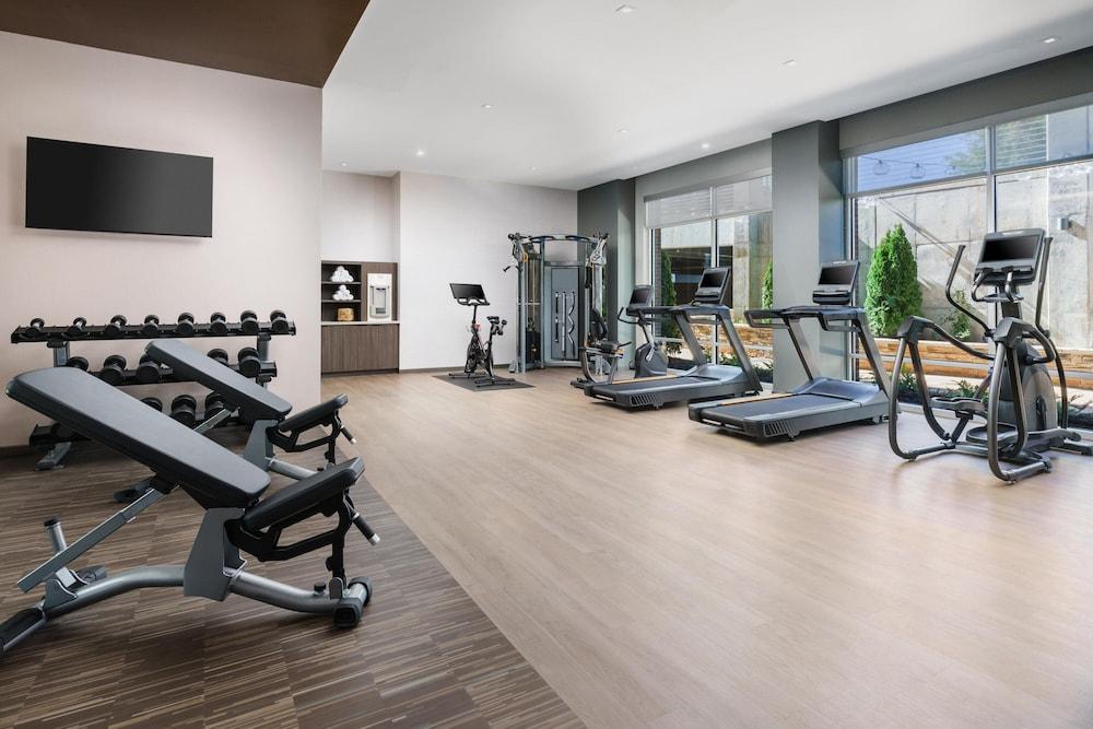 AC Hotel by Marriott Raleigh Downtown - Fitness Facility