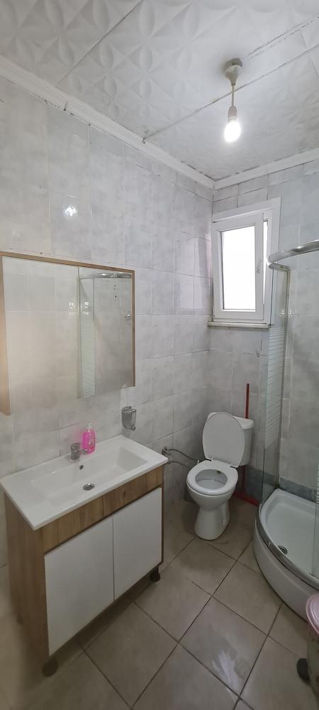 Nova Pera Apartment - Bathroom