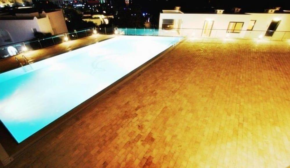 Gumbet Luxury Residence - 2 Bedrooms - Outdoor Pool