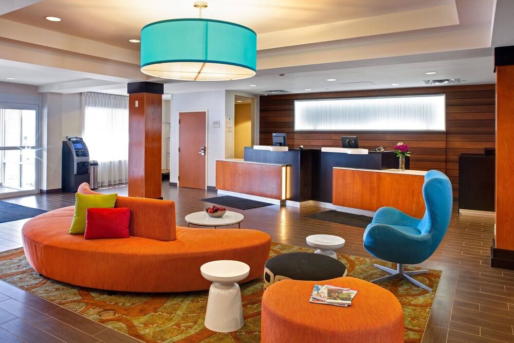 Fairfield Inn and Suites by Marriott Toronto Brampton - Reception