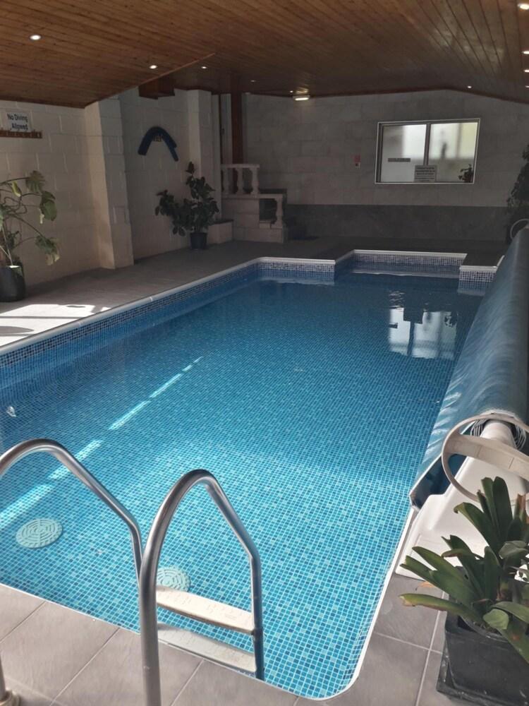 Southview Guest House and indoor pool - Pool