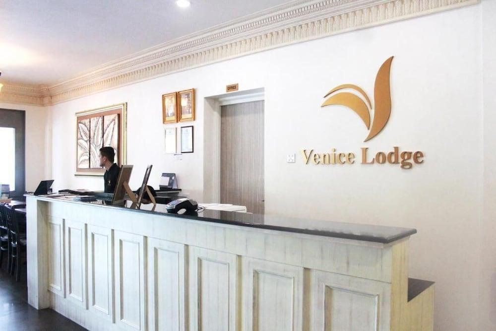 Venice Lodge Hotel - Lobby