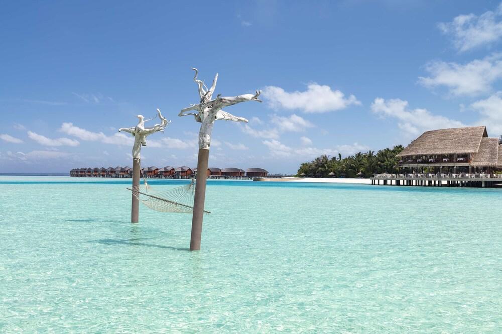 Anantara Dhigu Maldives Resort - Exterior