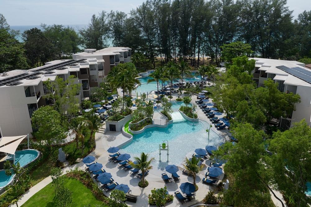 Le Méridien Phuket Mai Khao Beach Resort - Featured Image