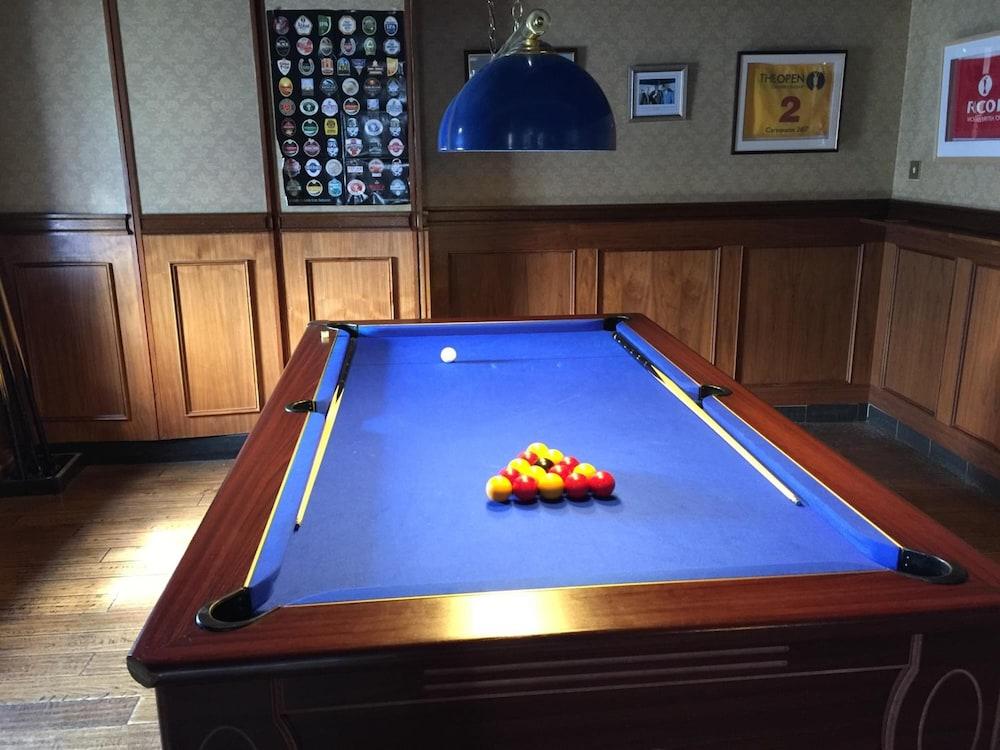 The Station Hotel - Game Room