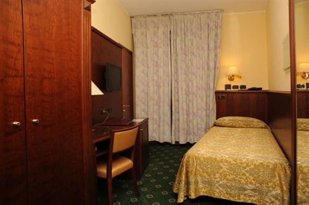 Hotel Valganna - Room
