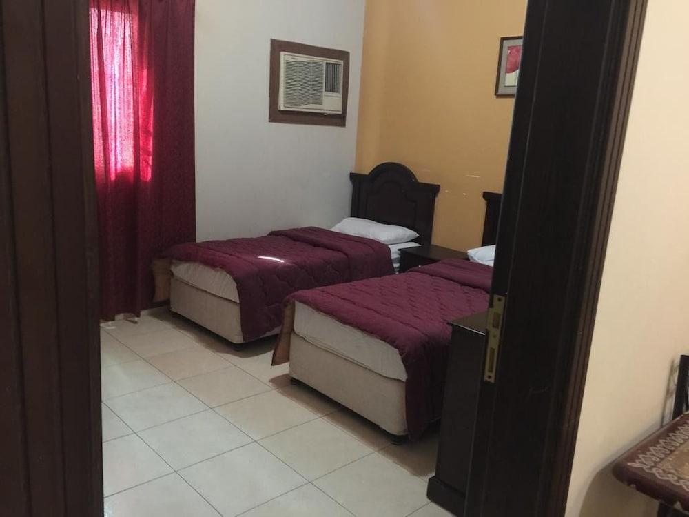 AlToot Palace Furnished Apartments 2 - Room