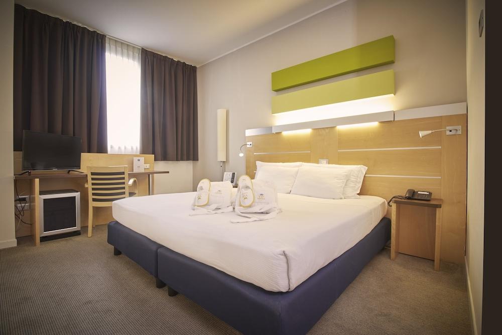 iH Hotels Milano Gioia - Featured Image