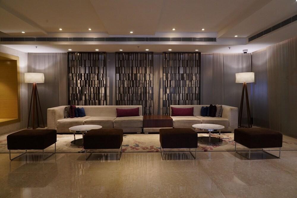 Marriott Executive Apartments Hyderabad - Reception