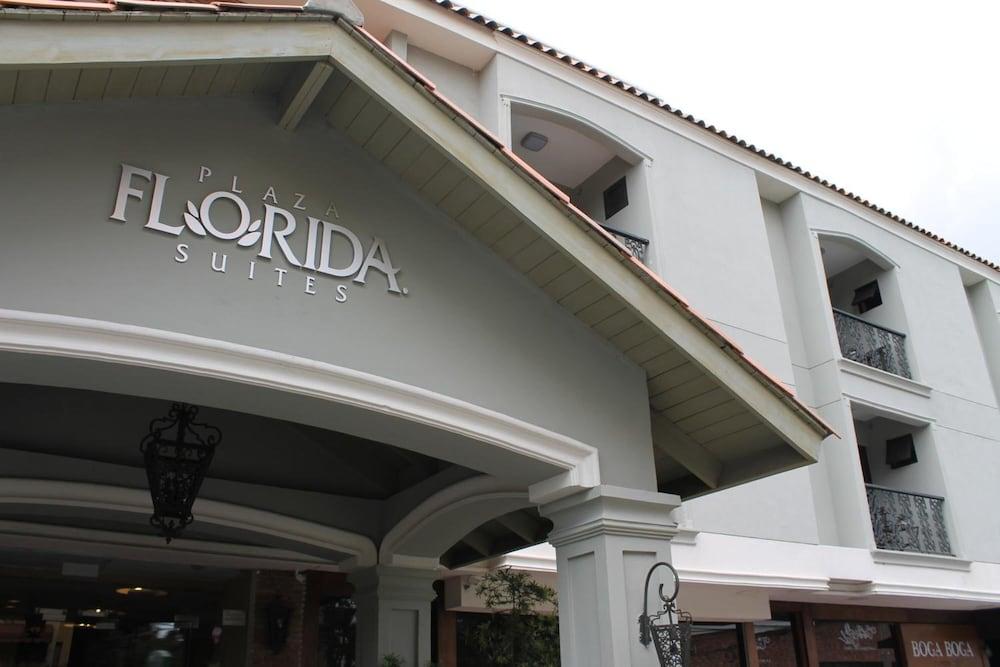Plaza Florida Suites - Exterior