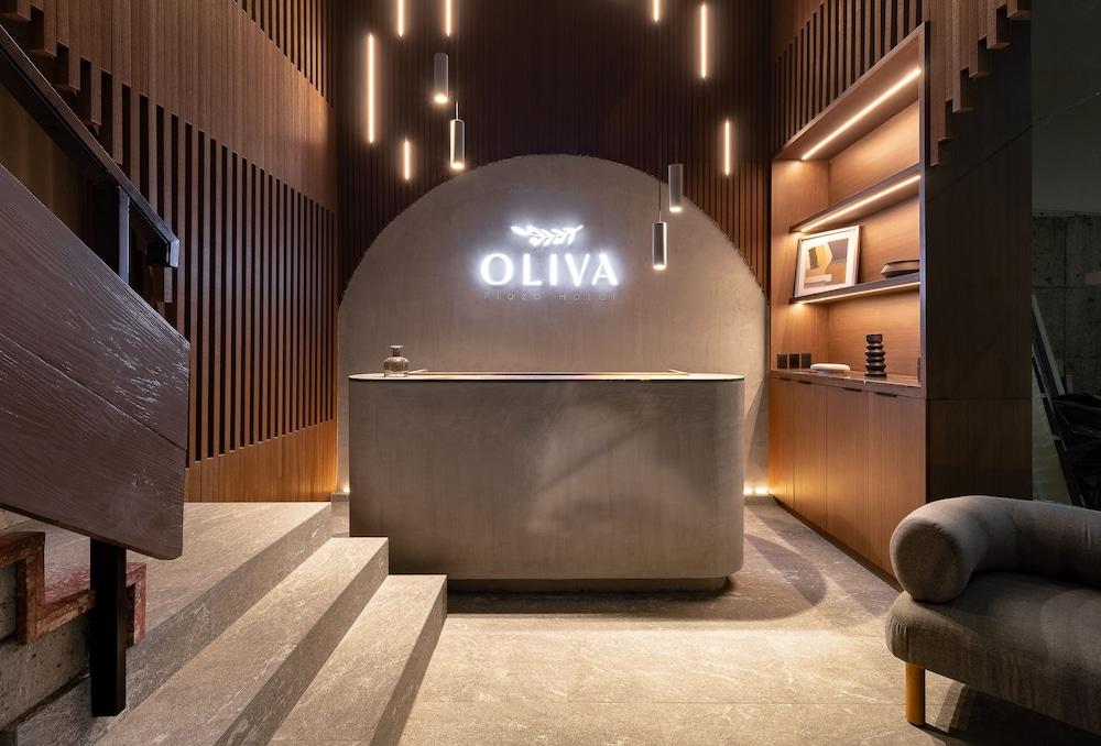 Oliva Plaza Hotel - Reception