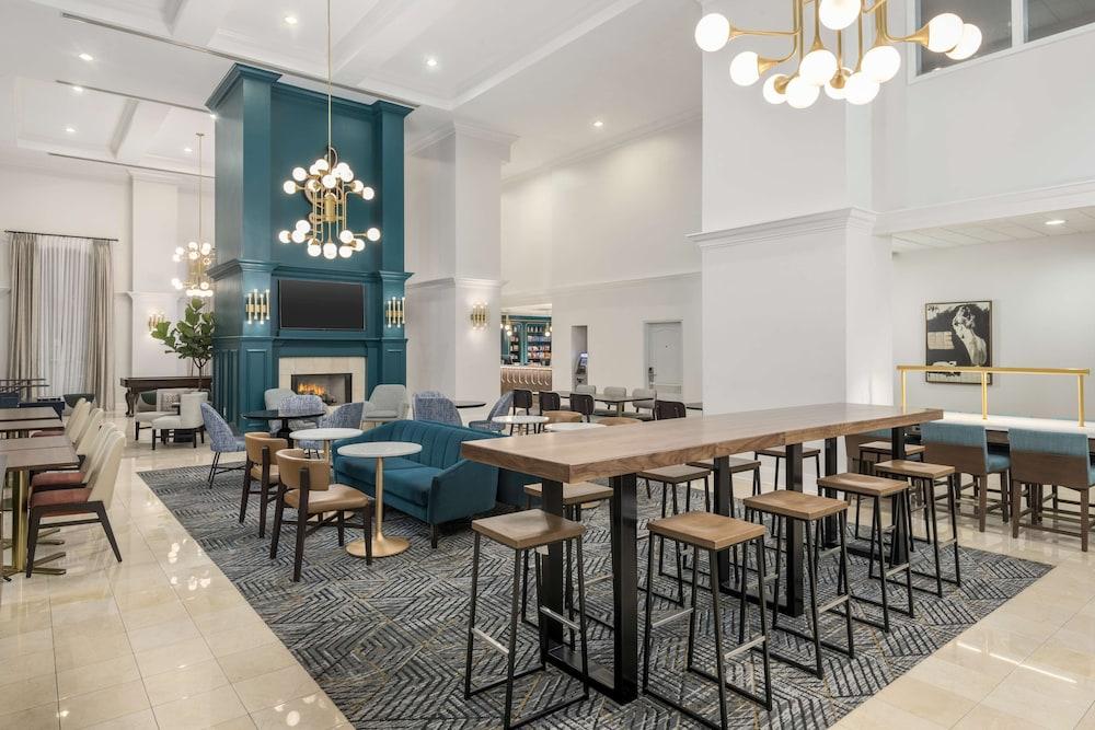Homewood Suites by Hilton New Orleans - Lobby