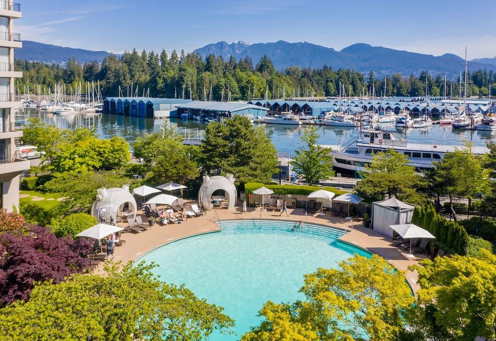 The Westin Bayshore, Vancouver - Outdoor Pool