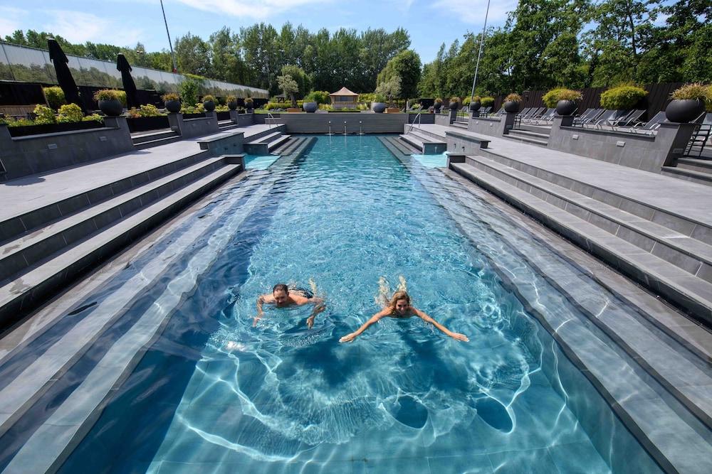 Hotel & Wellness Zuiver - Outdoor Pool
