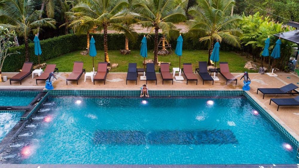 River Front Krabi Hotel - Outdoor Pool
