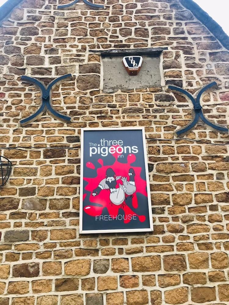The Three Pigeons Inn - Exterior