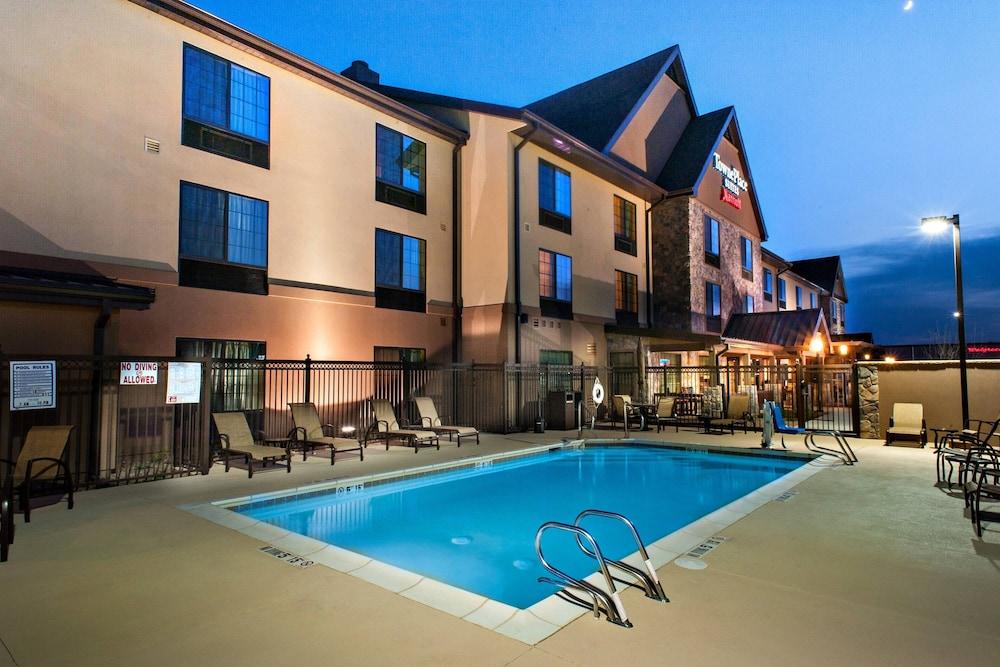 TownePlace Suites Roswell - Featured Image