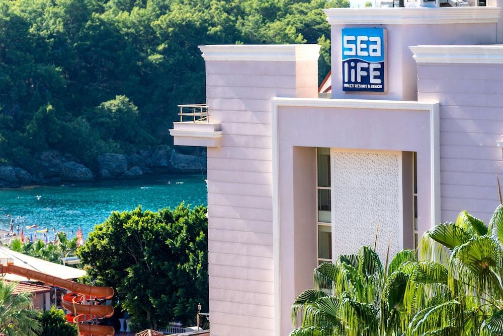 Sealife Buket Resort & Beach Hotel – All Inclusive - Exterior