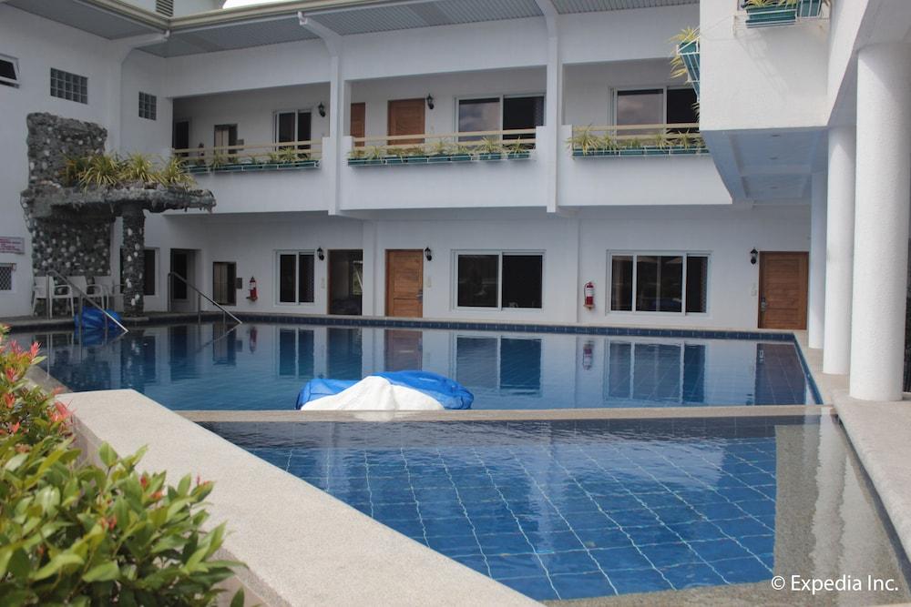 Mangrove Resort Hotel - Outdoor Pool