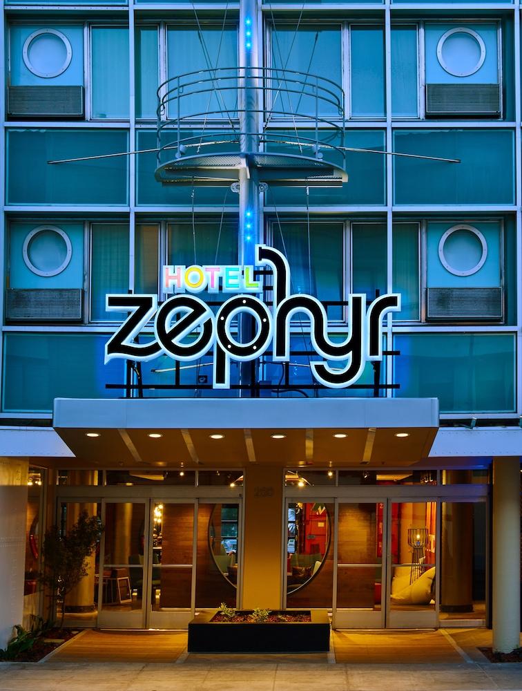 Hotel Zephyr San Francisco - Lobby Sitting Area