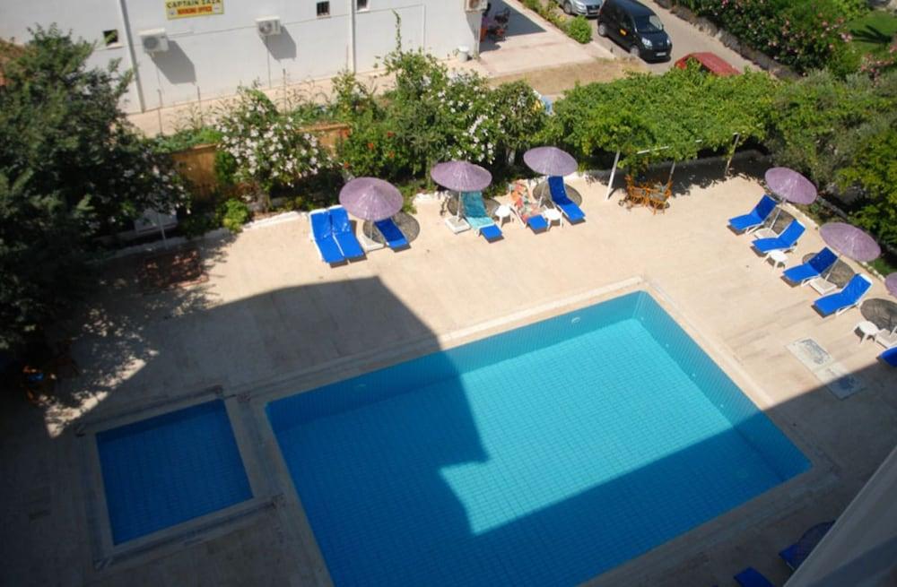 Doruk Hotel and Suites - Outdoor Pool