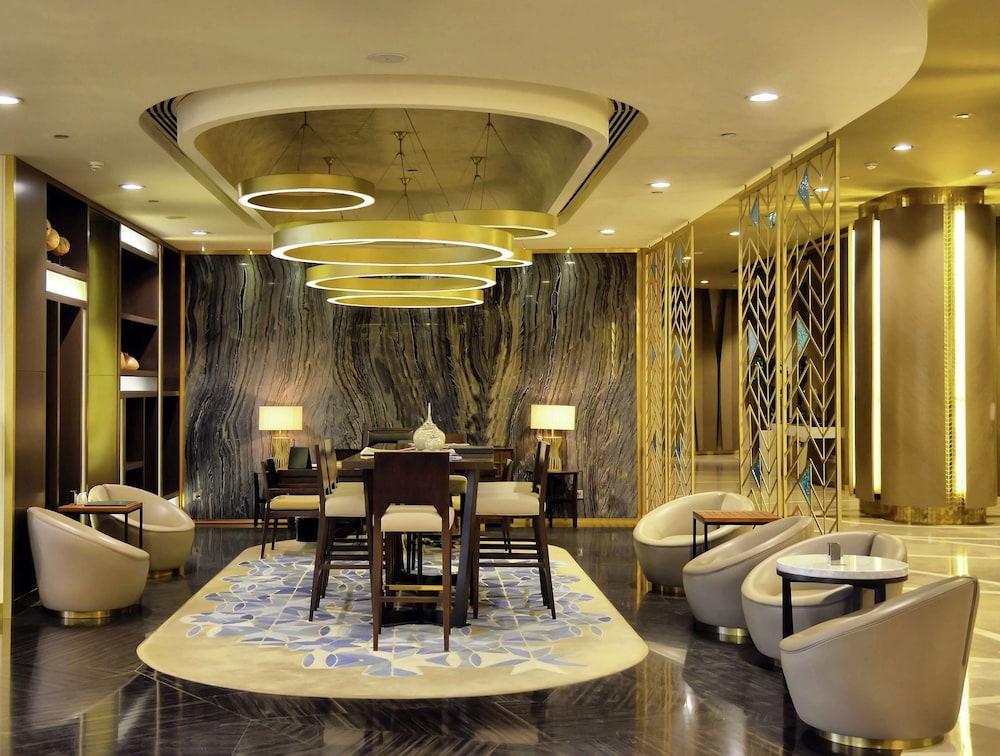 Hilton Istanbul Kozyatagi - Lobby