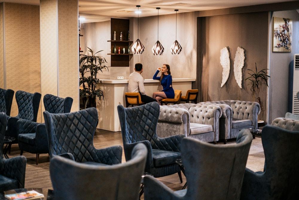 Elegance Resort Hotel Spa Wellness-Aqua - Lobby Sitting Area