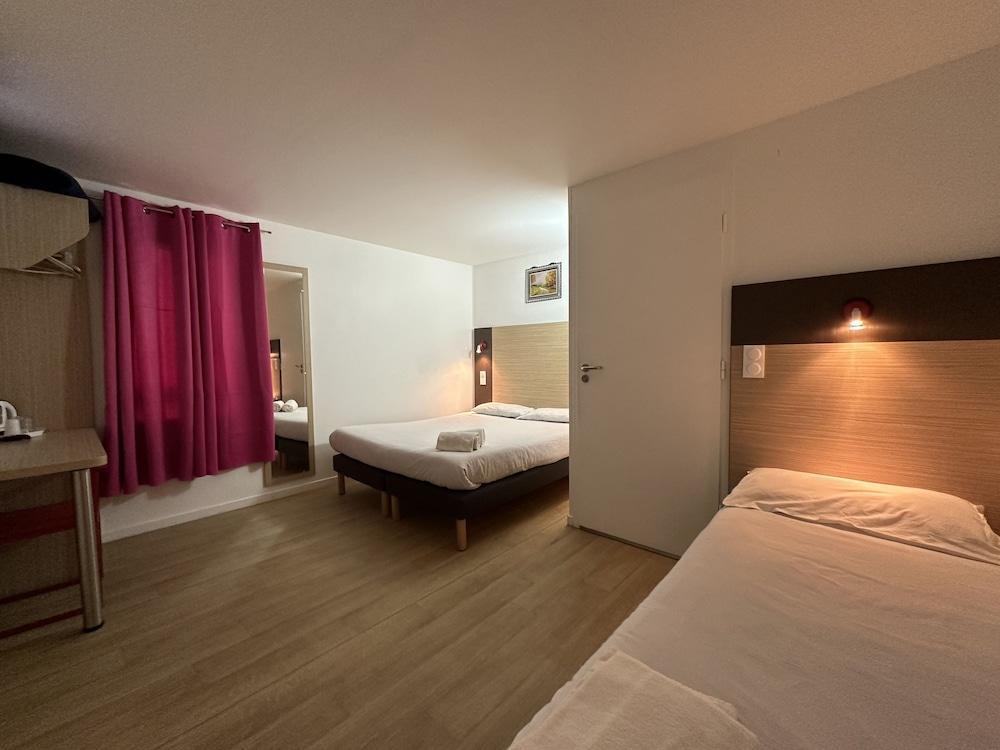 Fasthotel Roissy CDG Sud Claye-Souilly - Room