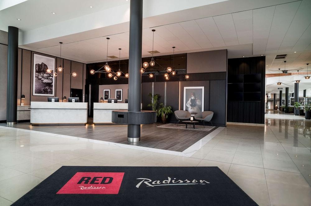 Radisson Hotel & Conference Centre Oslo Airport - Lobby