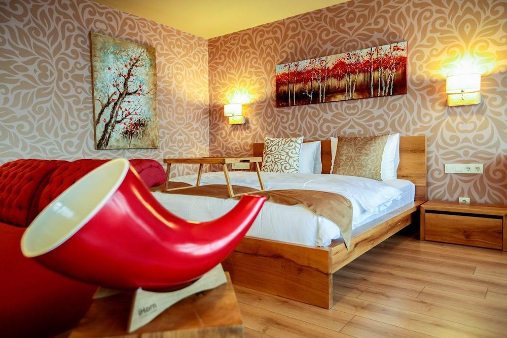 Melek Hotels Moda - Room