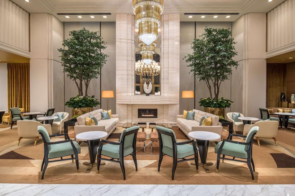 Waldorf Astoria Beverly Hills - Lobby