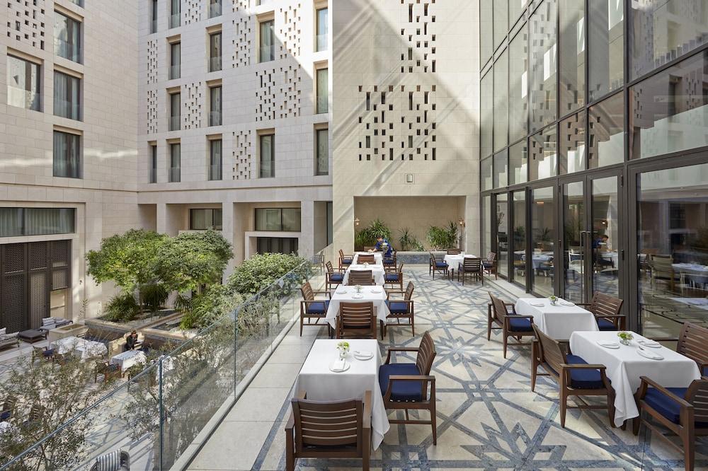 Mandarin Oriental, Doha - Lobby Lounge