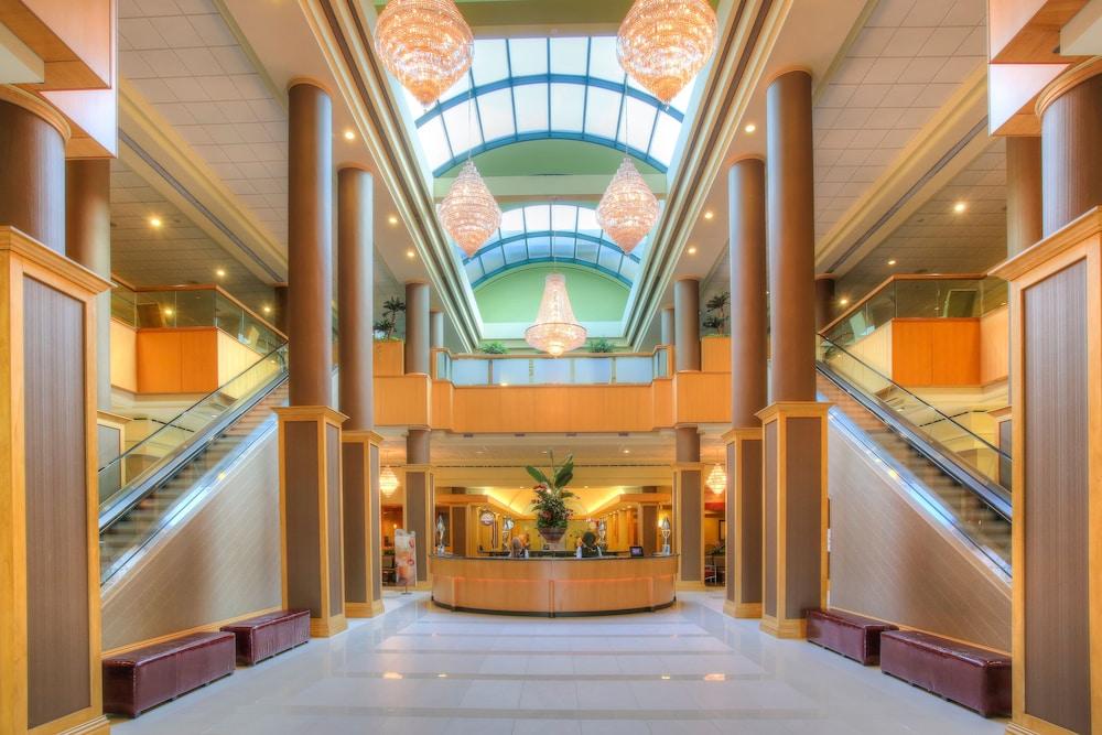 Florida Hotel & Conference Center in the Florida Mall - Reception