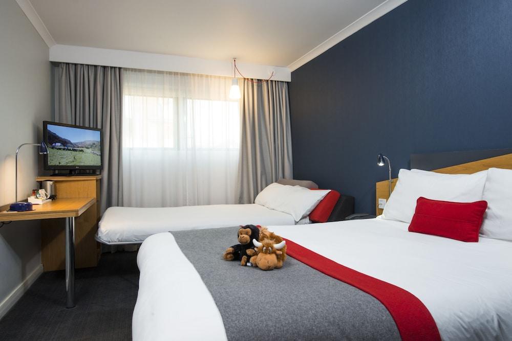 Holiday Inn Express Swindon - West, an IHG Hotel - Room