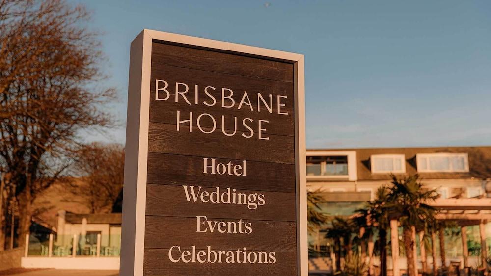 Brisbane House Hotel - Featured Image