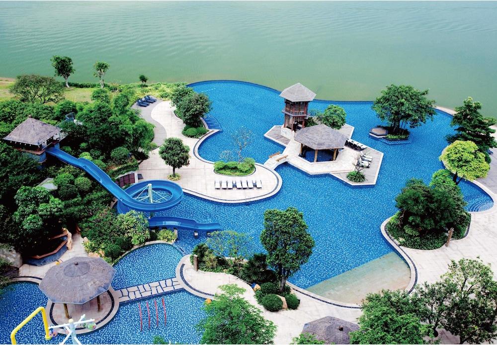 Hyatt Regency Dongguan - Outdoor Pool