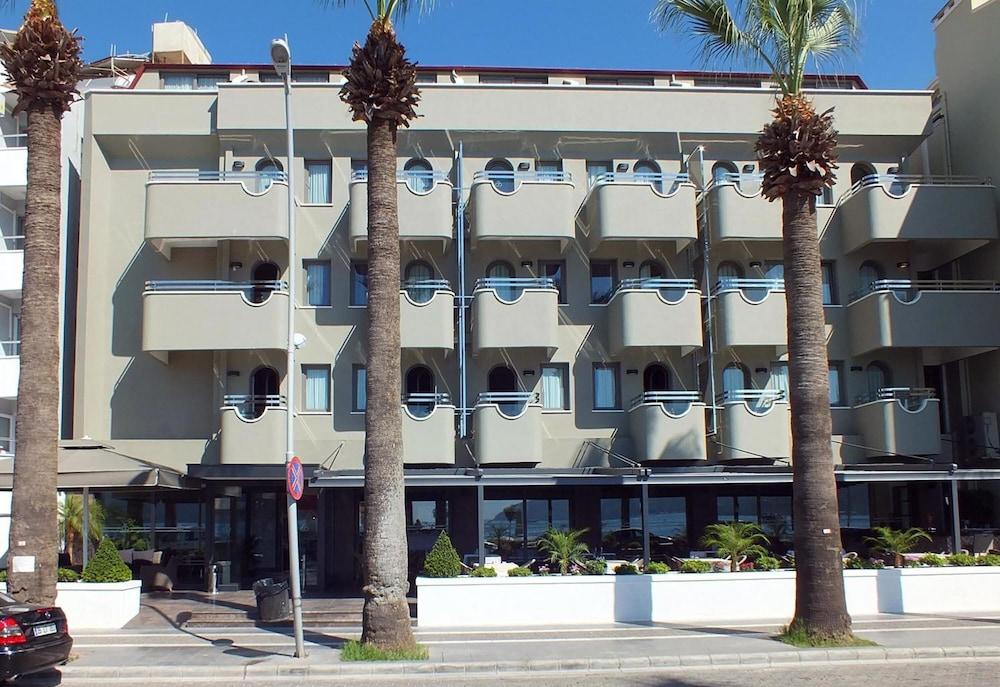 Candan City Beach Hotel - Exterior
