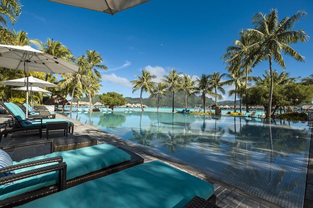 InterContinental Bora Bora Resort and Thalasso Spa, an IHG Hotel - Infinity Pool