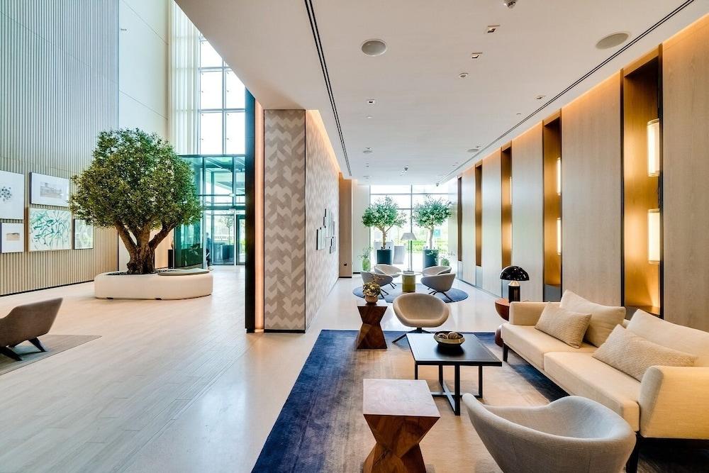 Vida Emirates Hills Residences - Lobby